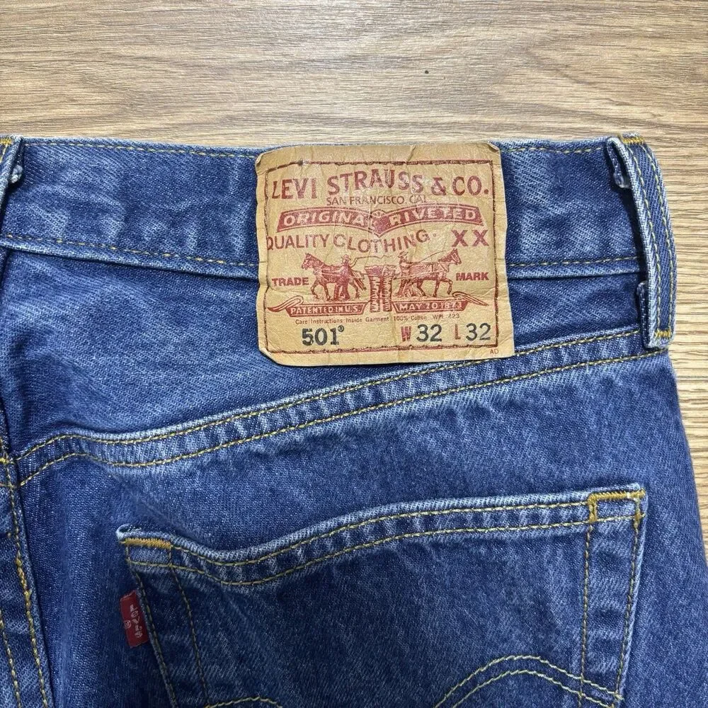 Levi's 501 Original Fit Jeans 32x32 (Fits 29x30) Straight Leg Button Fly